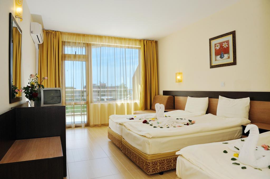 Hotel Iris 네세부르 객실 사진