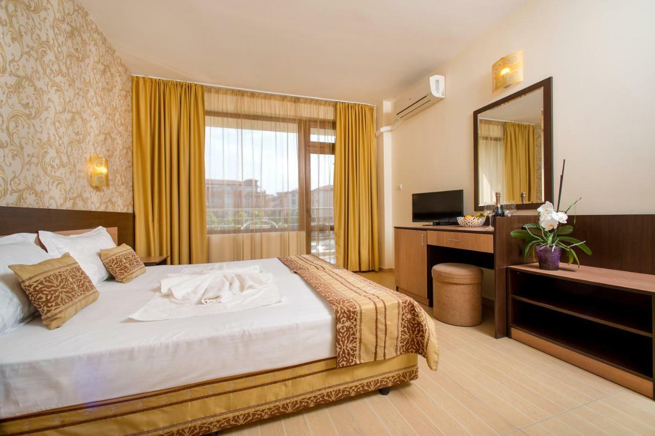 Hotel Iris 네세부르 외부 사진